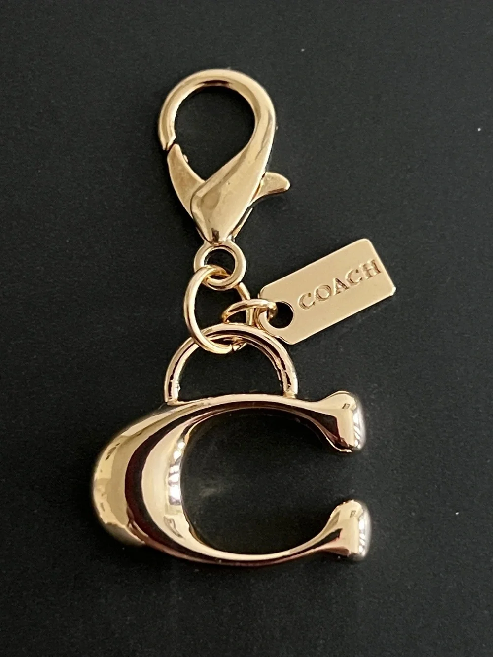 Coach Gold 'C' Logo Key Charm with Tag - Picture 1 of 3